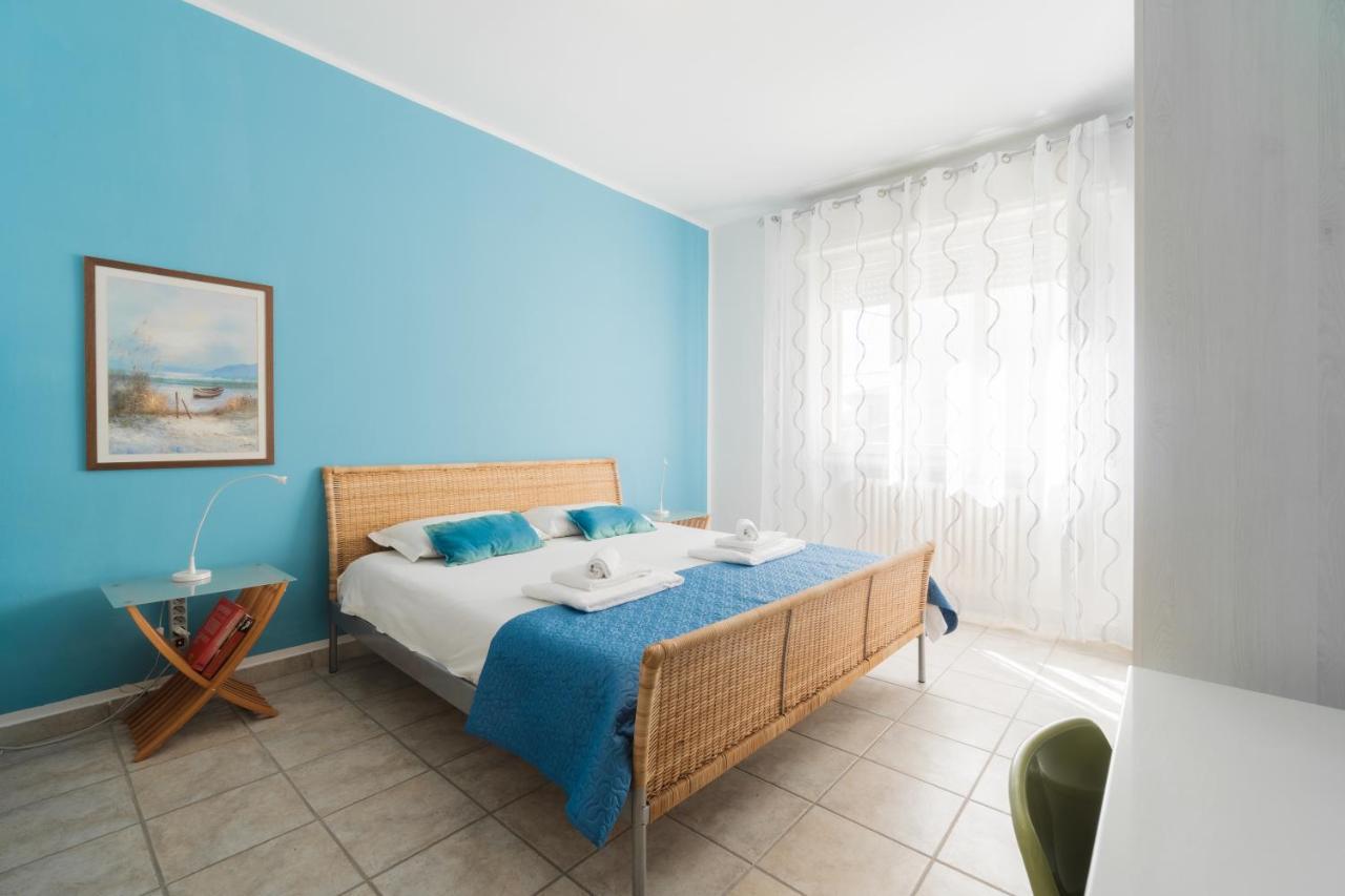 Appartement Viale Della Repubblica Free Parking E Wifi 1 Minute To Garda *